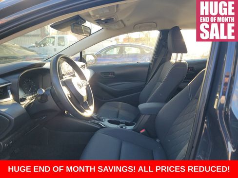Used 2023 Toyota Corolla LE image 9