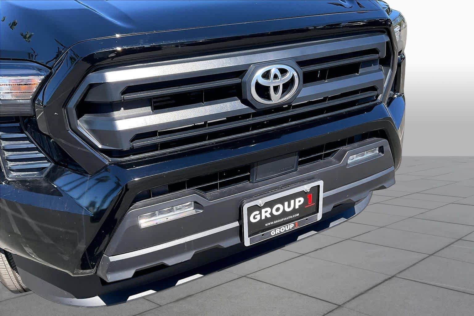 Certified 2026 Toyota Tacoma SR5 RWD image 28