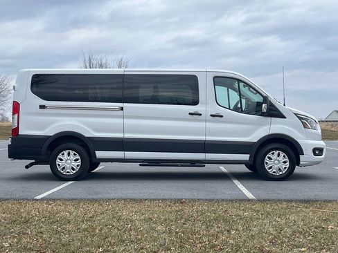 Used 2023 Ford Transit 350 XLT image 9