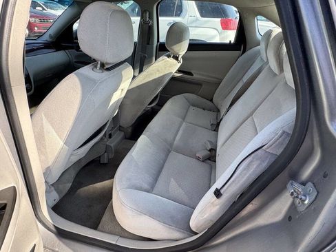 Used 2006 Chevrolet Impala LT FWD image 5