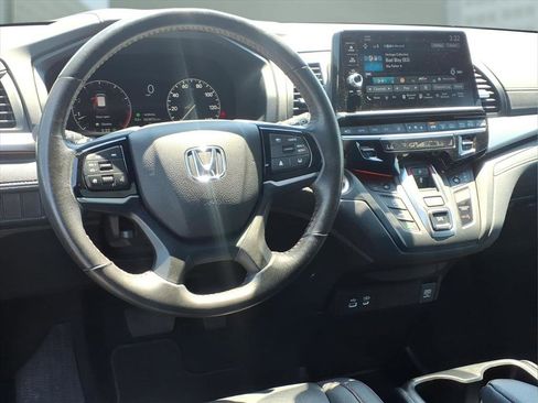 Used 2025 Honda Odyssey Sport-L image 4