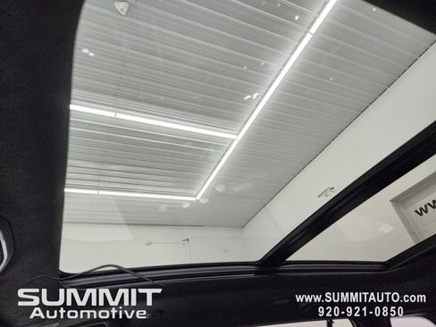 New 2025 Jeep Grand Cherokee Summit image 13