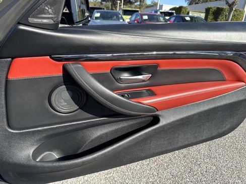 Used 2019 BMW M4 Convertible w/ Competition Package RWD image 13