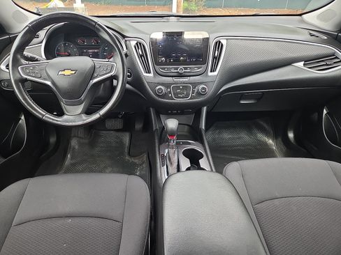 Used 2022 Chevrolet Malibu RS FWD image 23