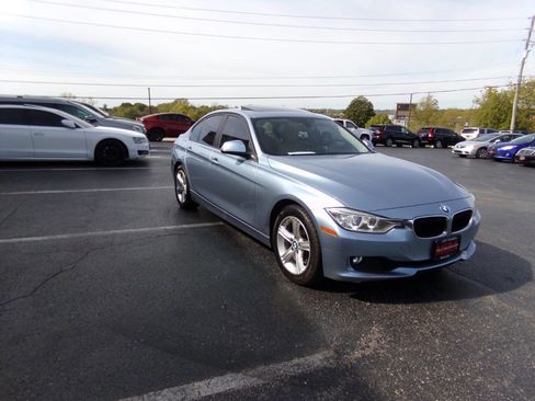 Used 2013 BMW 328i xDrive Sedan image 4