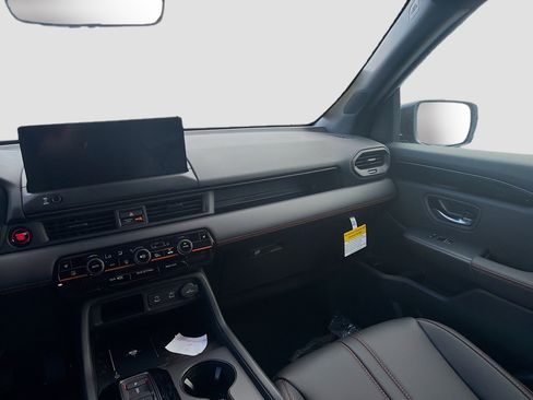 New 2026 Honda Pilot TrailSport image 19