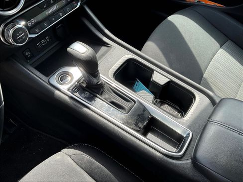 Used 2024 Nissan Sentra SV w/ All-Weather Package FWD image 18