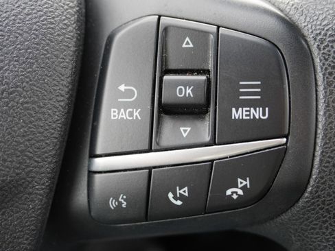 Used 2022 Ford Escape SE image 12