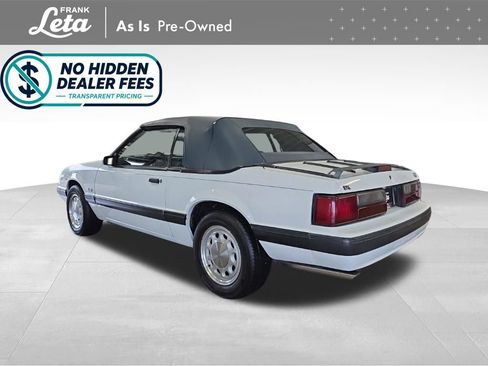 Used 1988 Ford Mustang LX RWD image 4