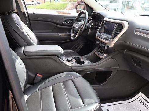 Used 2023 GMC Acadia Denali w/ Black Diamond Edition AWD/4WD image 7