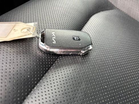 Certified 2023 Kia EV6 Wind image 36