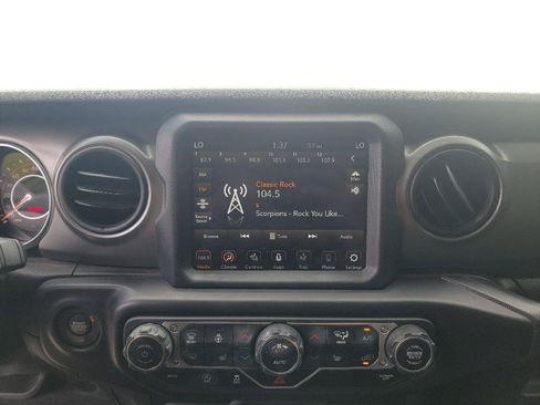 Used 2021 Jeep Wrangler Unlimited Sport AWD/4WD image 20