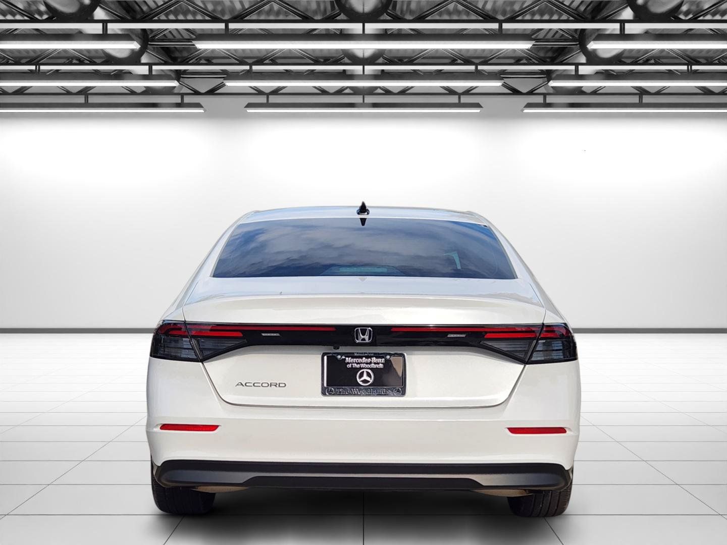 Used 2025 Honda Accord SE image 8