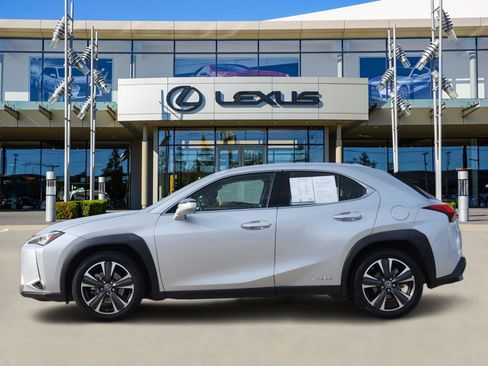 Used 2019 Lexus UX 250h image 3