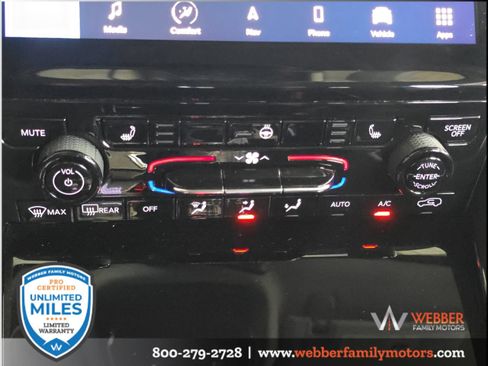 Used 2023 Jeep Grand Cherokee L Limited w/ Trailer Tow Group (B) AWD/4WD image 24