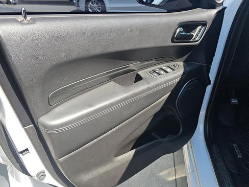 Used 2021 Dodge Durango SRT Hellcat w/ Technology Group AWD/4WD image 9