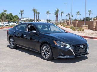 Used 2025 Nissan Altima 2.5 SV FWD video 3