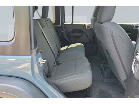 Used 2024 Jeep Wrangler Unlimited Sport AWD/4WD image 27