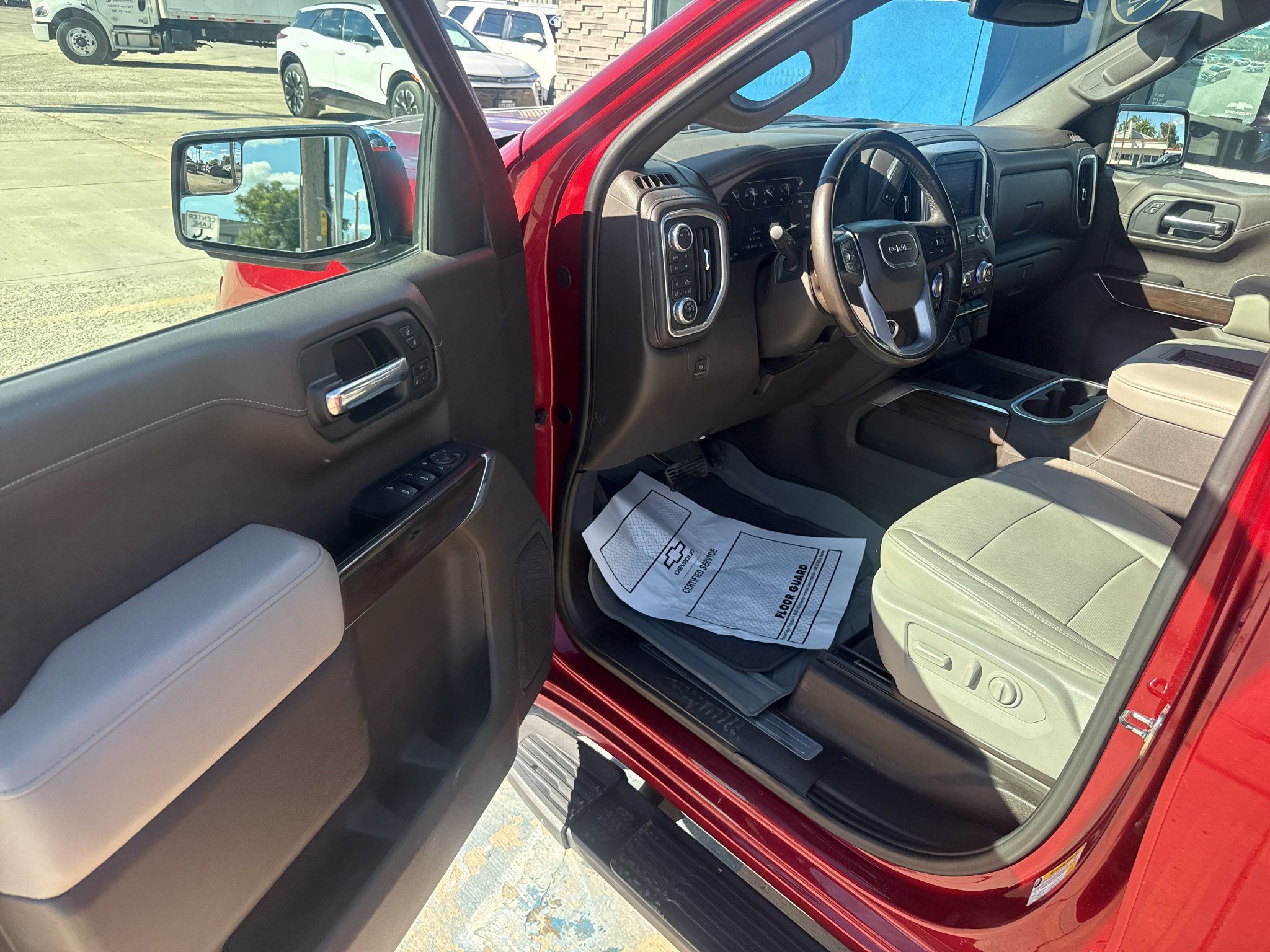 Used 2019 GMC Sierra 1500 SLT w/ SLT Convenience Package AWD/4WD image 15