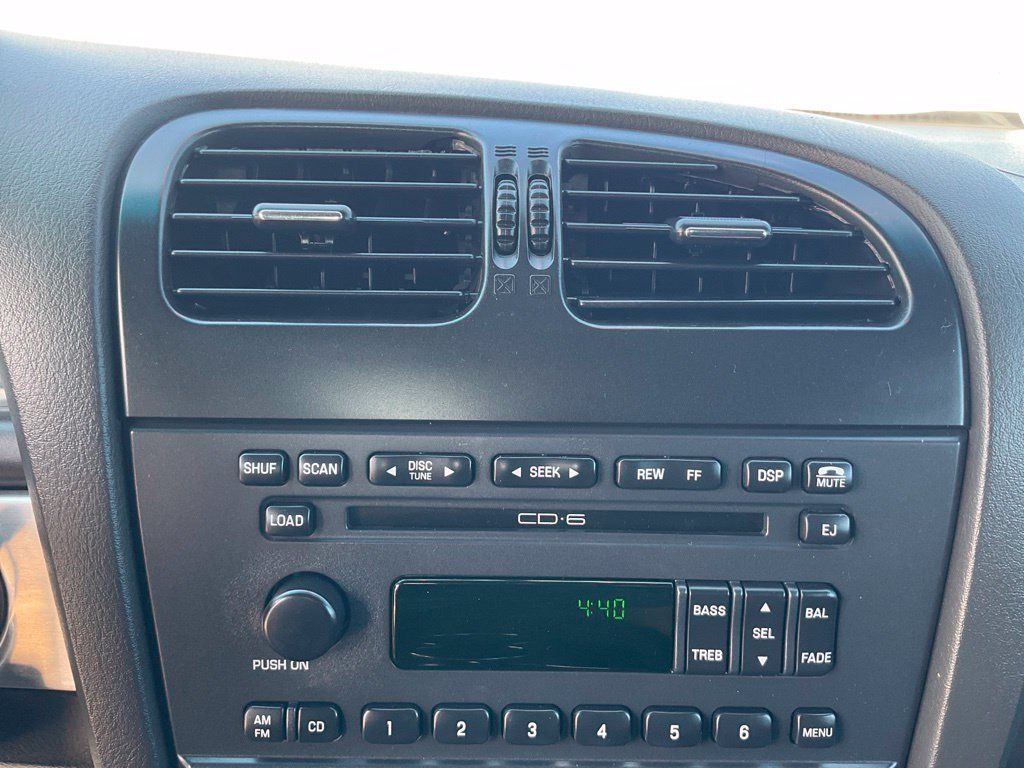 Used 2002 Ford Thunderbird RWD image 14
