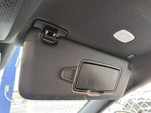 Used 2025 Mercedes-Benz CLA 250 4MATIC image 26