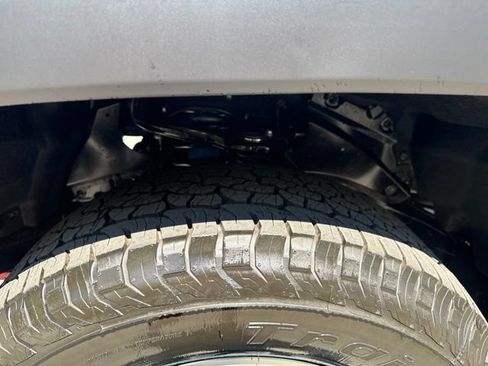 New 2026 Toyota Tacoma TRD Off-Road AWD/4WD image 10