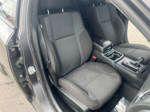 Used 2018 Dodge Charger GT image 33