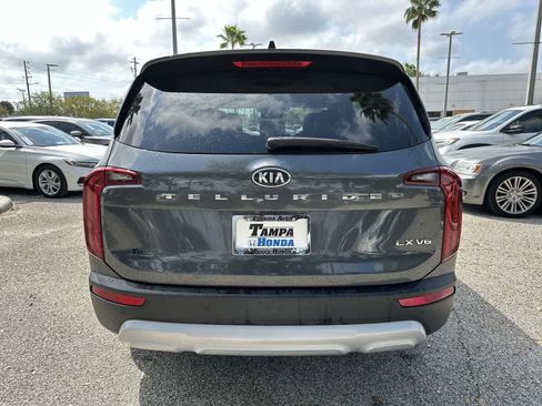 Used 2021 Kia Telluride LX image 7