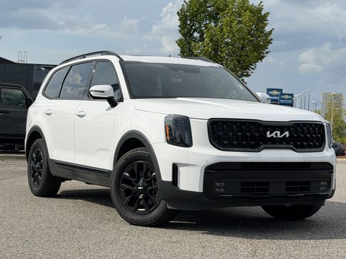 Used 2024 Kia Telluride SX Prestige X-Pro AWD/4WD image 2