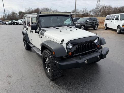 Used 2010 Jeep Wrangler Unlimited Sport image 6