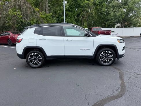 Used 2023 Jeep Compass Limited AWD/4WD image 5