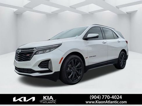 Used 2023 Chevrolet Equinox RS w/ RS Leather Package FWD image 7
