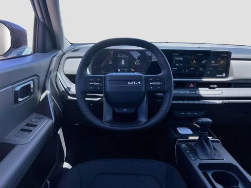New 2027 Kia Seltos S FWD image 21