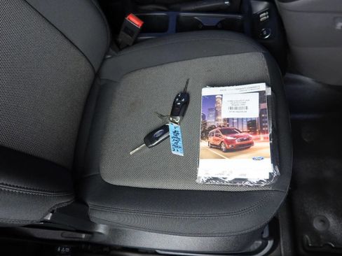 Used 2020 Ford Transit Connect XL image 32