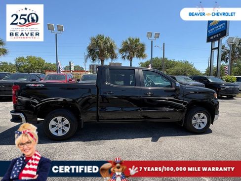 Used 2025 Chevrolet Silverado 1500 LT AWD/4WD image 8