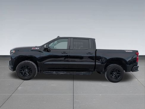 Used 2021 Chevrolet Silverado 1500 LT Trail Boss w/ Convenience Package II image 3