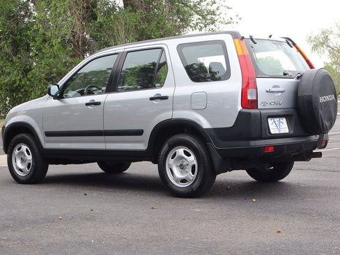 Used 2004 Honda CR-V LX image 7
