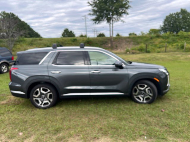 Used 2023 Hyundai Palisade SEL w/ Premium Package AWD/4WD image 13