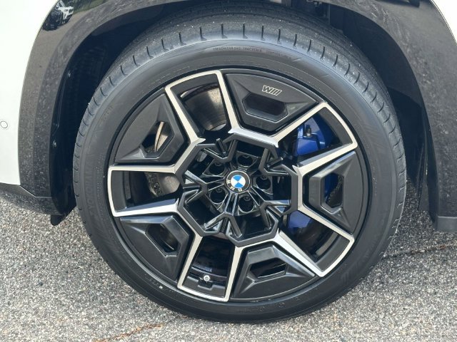 Used 2025 BMW XM AWD/4WD image 11