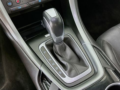 Used 2016 Ford Fusion Titanium FWD image 23