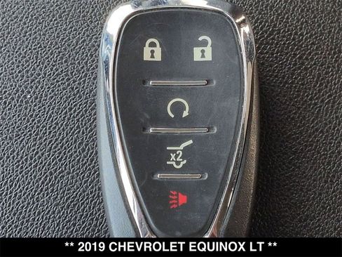 Used 2019 Chevrolet Equinox LT w/ Driver Convenience Package image 27