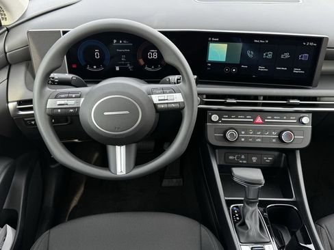 New 2026 Hyundai Tucson SE image 10