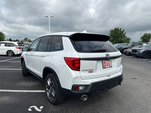 Used 2023 Honda Passport EX-L image 9