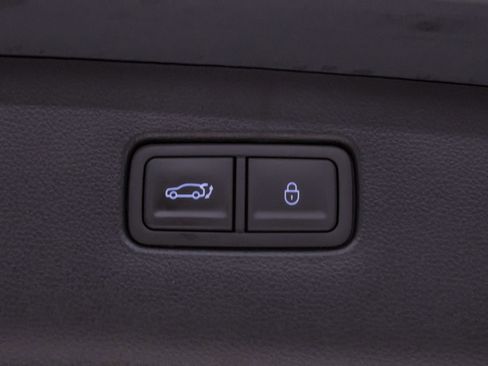 Certified 2026 Genesis GV70 2.5T Advanced image 26