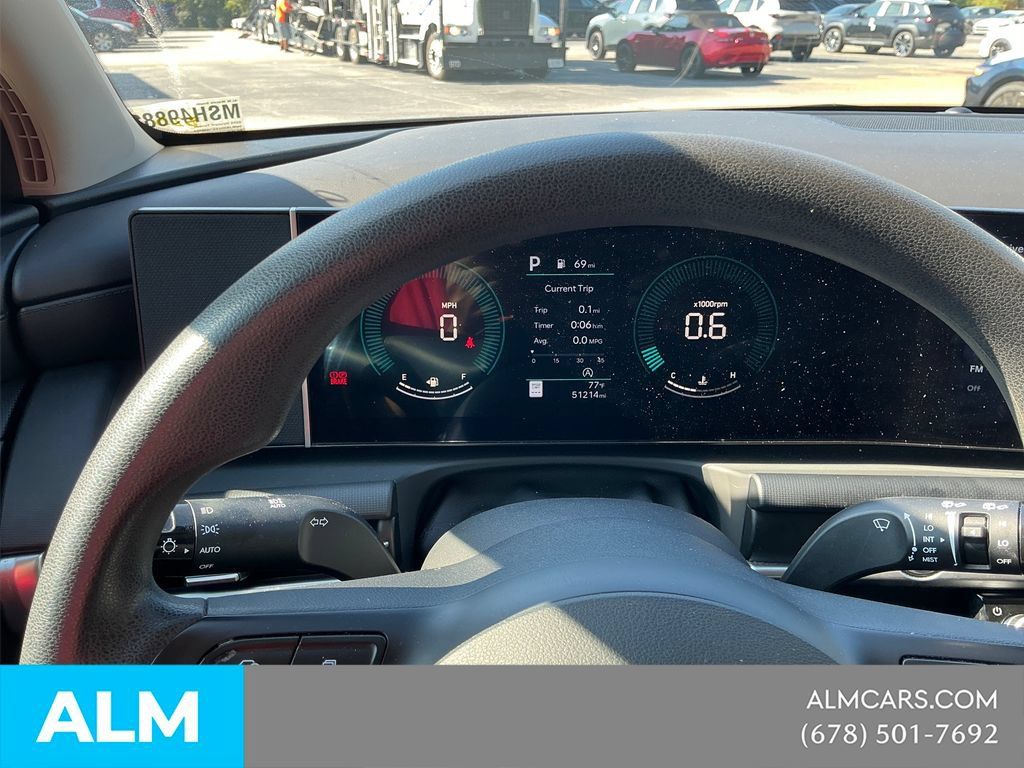 Used 2025 Hyundai Tucson SEL FWD image 14