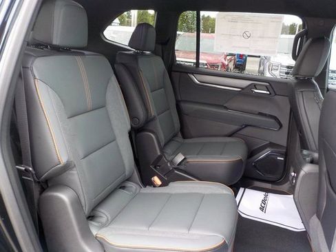 New 2026 GMC Acadia AT4 w/ Super Cruise Package image 22