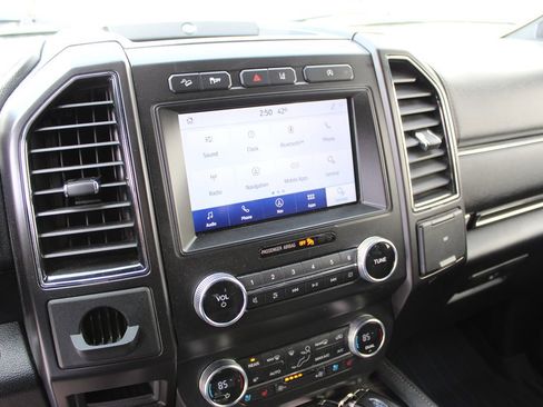 Used 2021 Ford Expedition Limited image 9