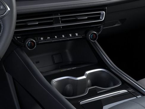 New 2027 Chevrolet Traverse LT FWD image 23