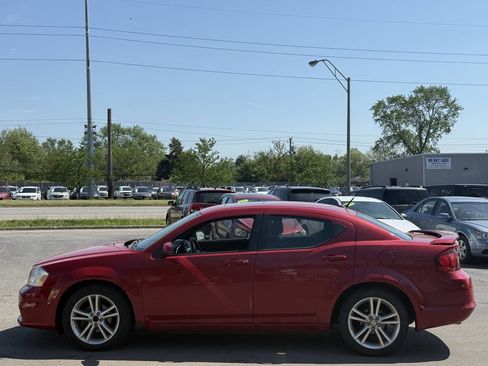Used 2011 Dodge Avenger Heat image 5