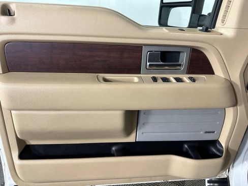 Used 2013 Ford F150 King Ranch w/ King Ranch Luxury Pkg AWD/4WD image 23